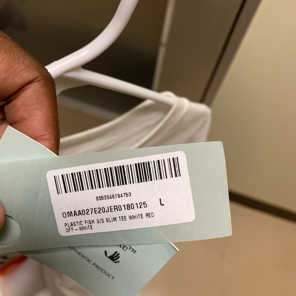 Off white Pivot fish shirt Large in size - Picture 2 of 5